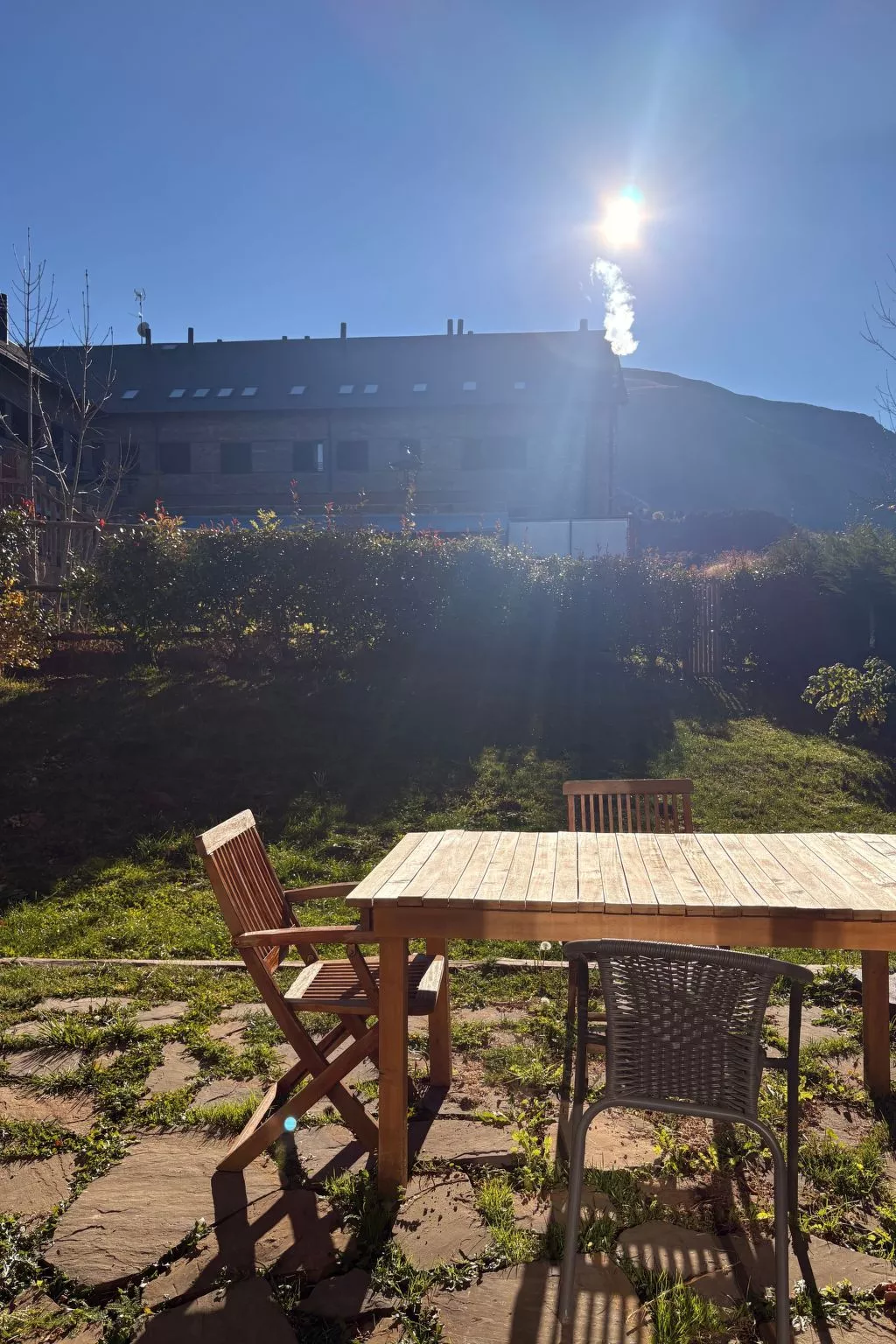 Erdgeschosswohnung Aüt 1 mit privatem Garten in Vall de Boí-Buiten