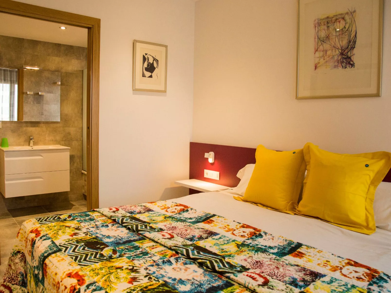 Medes Mar 4 mit Privatem Pool-Binnen