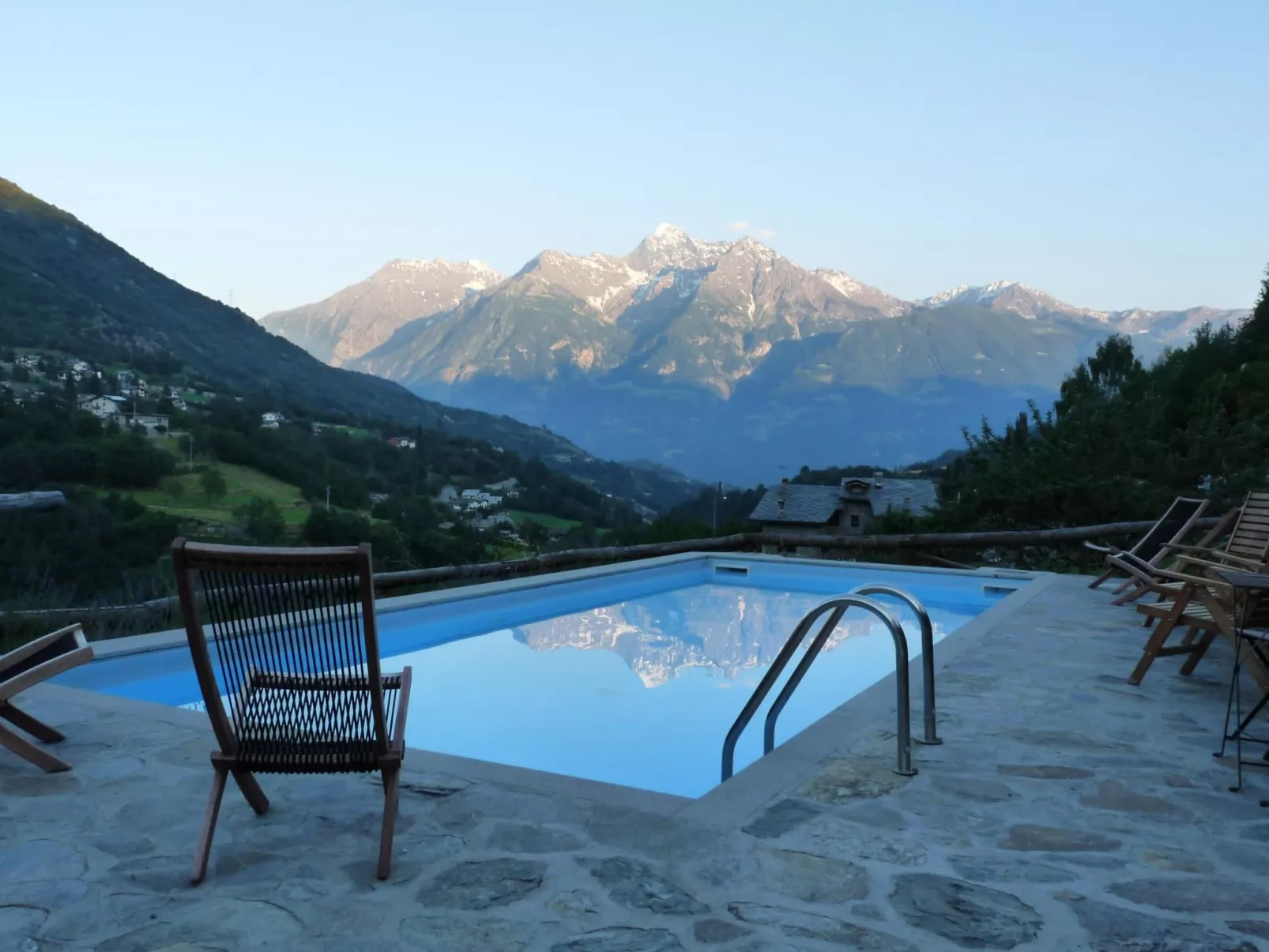 Drei-Zimmer-Wohnung Kaninchen-Buiten