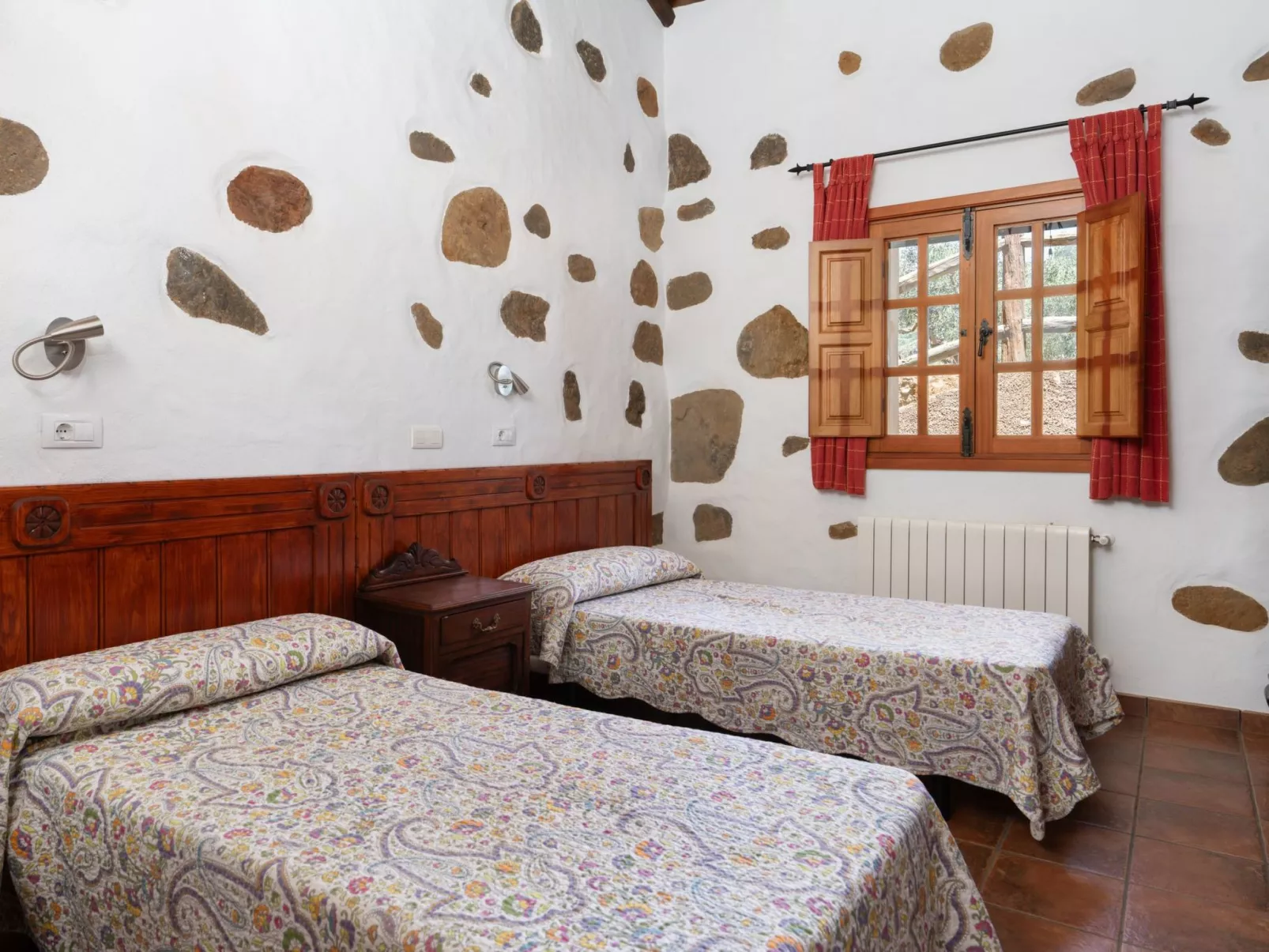 Kanarische Finca mit Pool und herrlicher Aussicht-Binnen