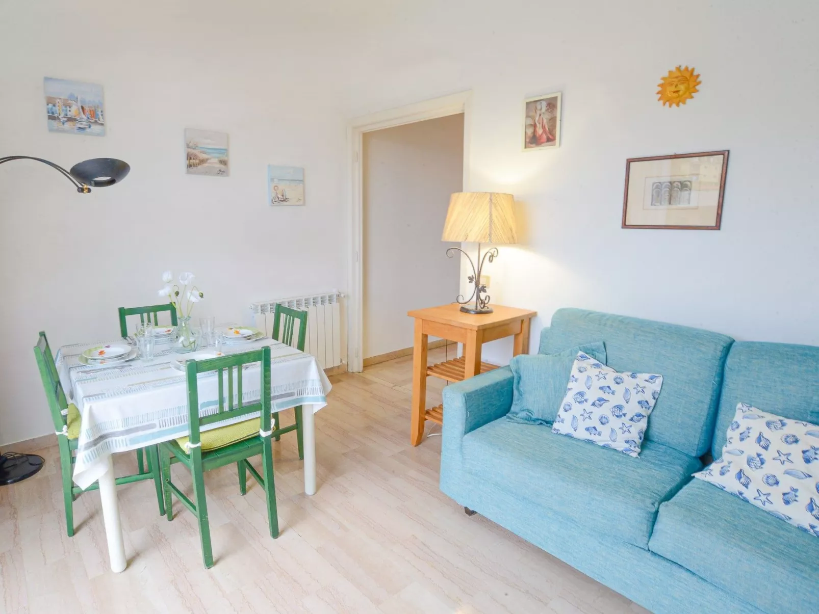 La Bella Vita Marina Beach by Holiday World-Binnen