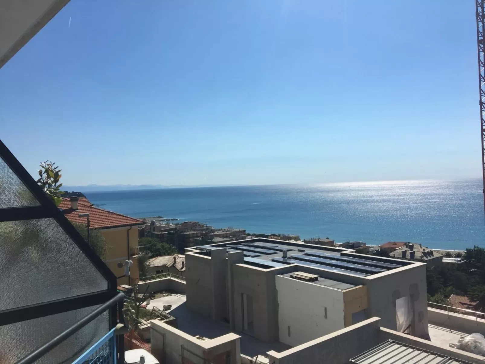 Wohnung mit Meerblick-Buiten