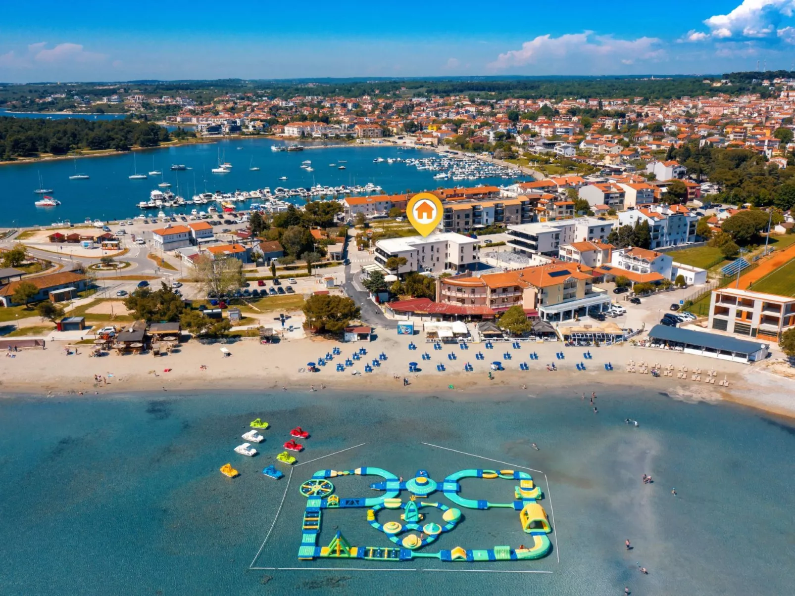 "A'more Bijeca" direkt am Strand-Image-tags.info