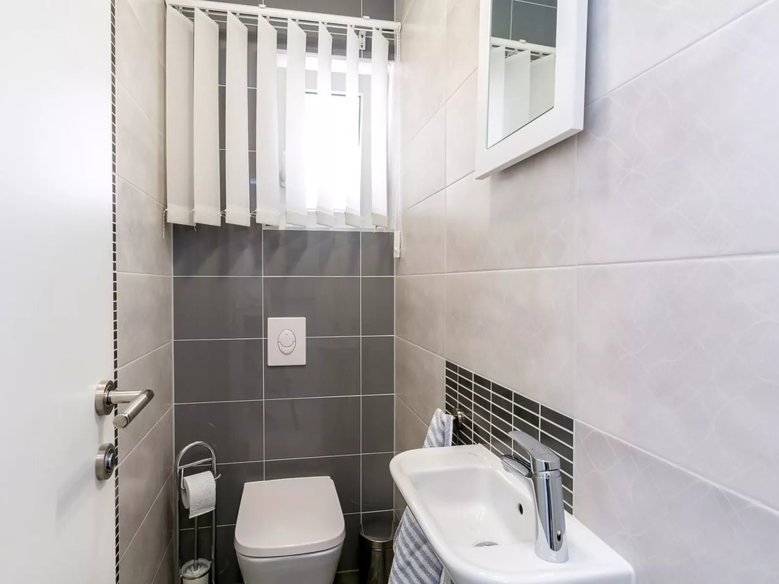 Für 7 Personen ca. 75 m&sup2; in Medulin, Istrien (Medulin und Umgebung)-Image-tags.info