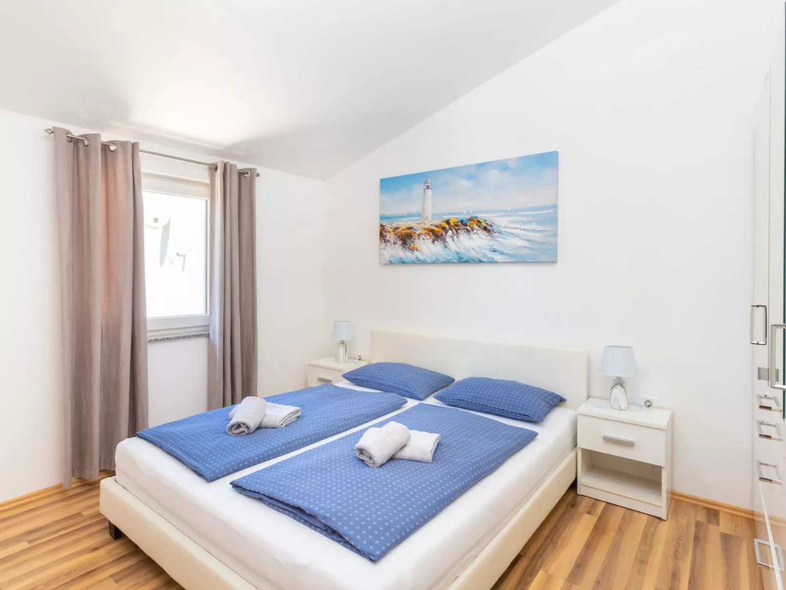 Wohnung direkt am Strand-Image-tags.info