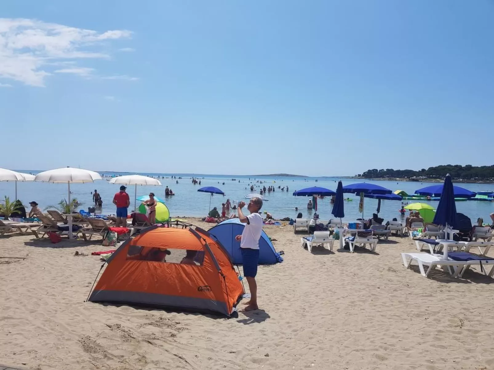 Modernes und komfortables Wohndesign-Buiten