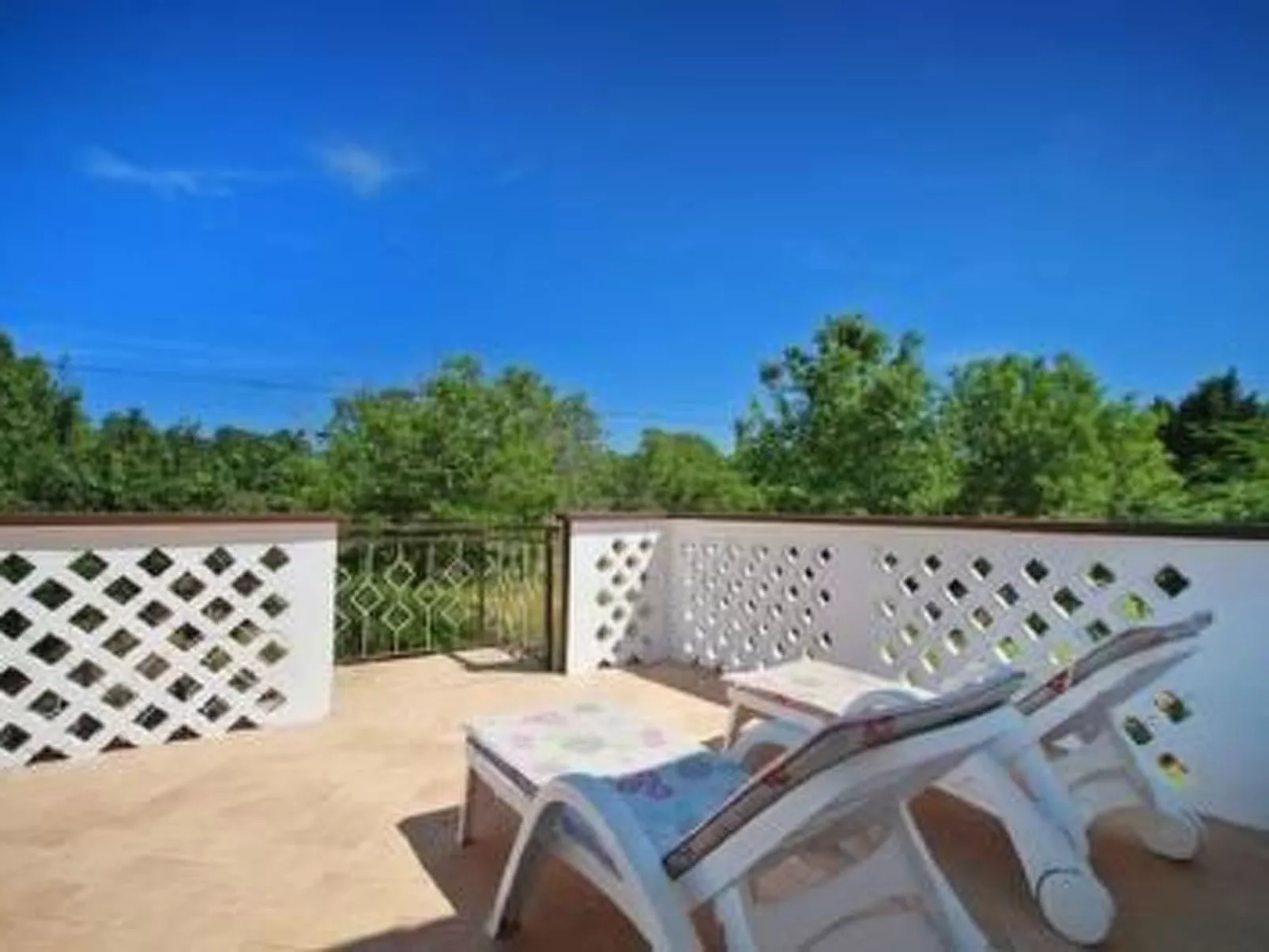 Für 4 Personen ca. 45 m&sup2; in Medulin, Istrien (Medulin und Umgebung)-Buiten