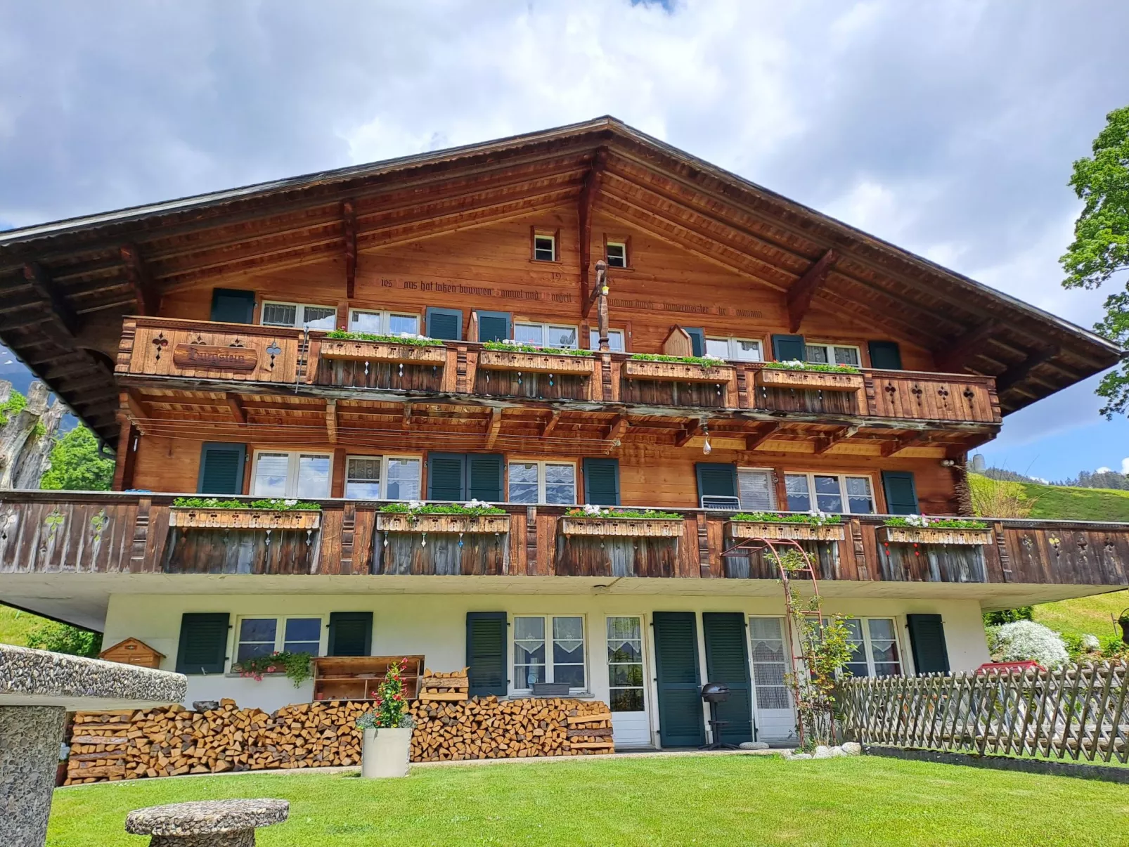 Chalet Burgstein, Studio Alpenrose-Buiten