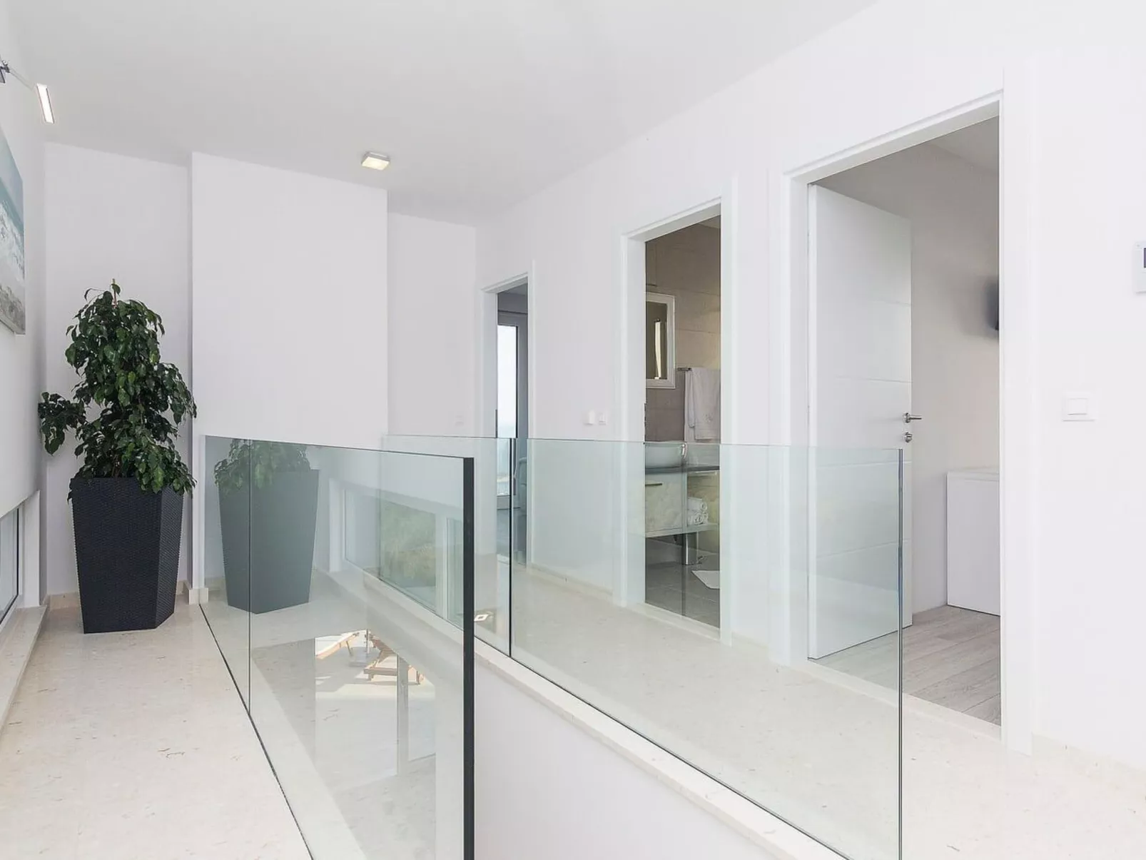 Villa Oscar mit Pool-Image-tags.info