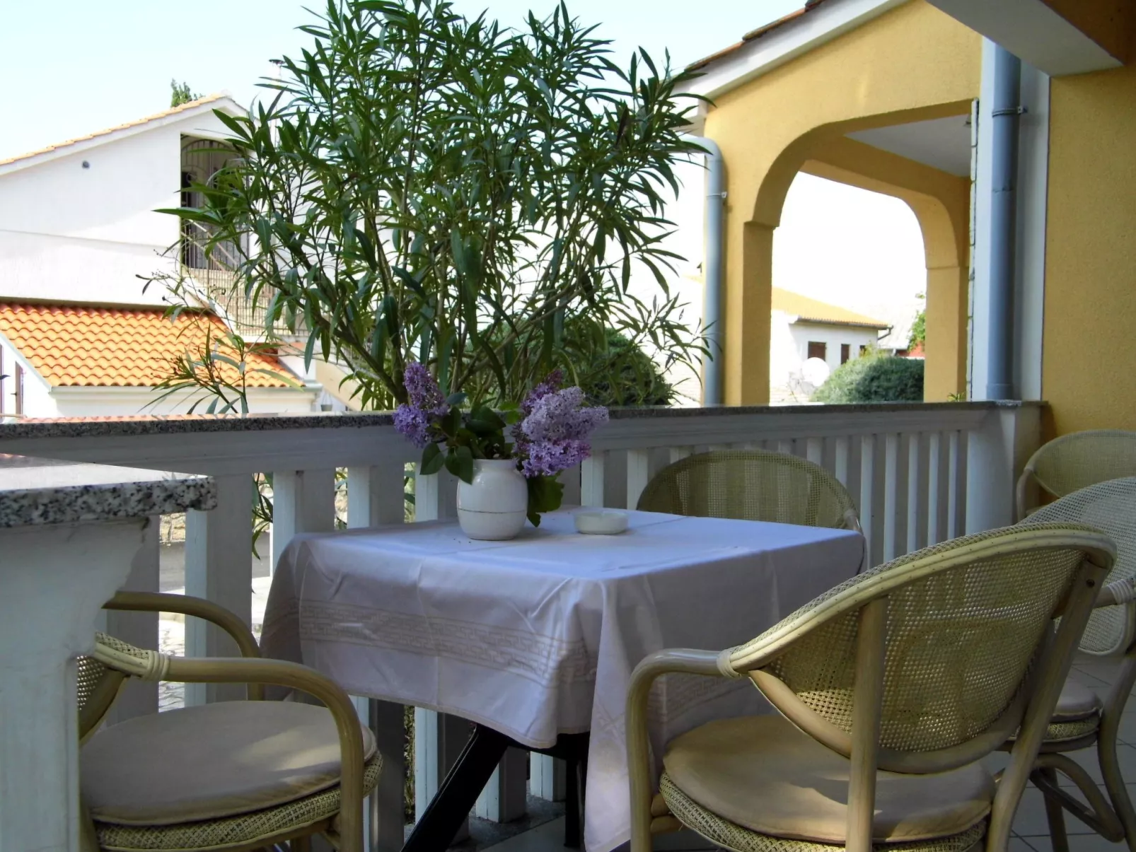 Schöne, komfortable und voll ausgestattete Wohnung-Image-tags.info