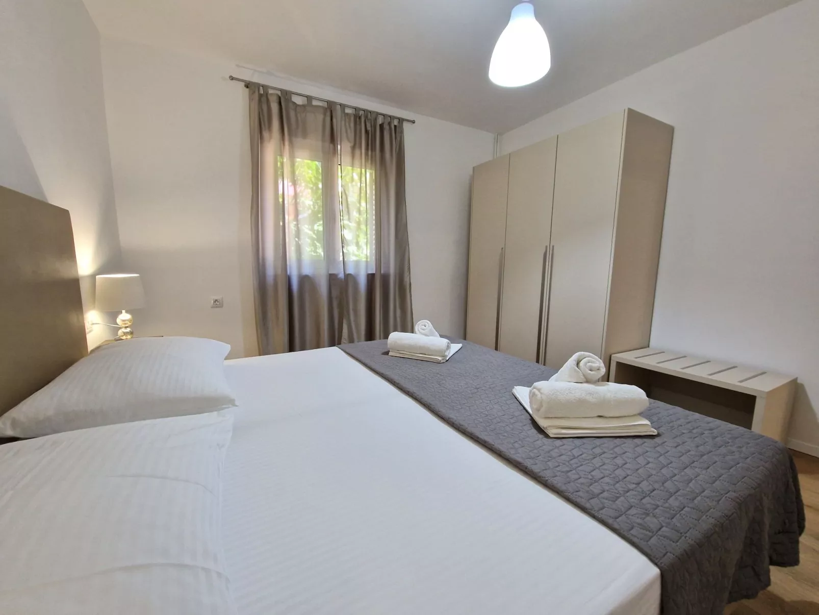 In Baška mit Eigenem Balkon-Binnen