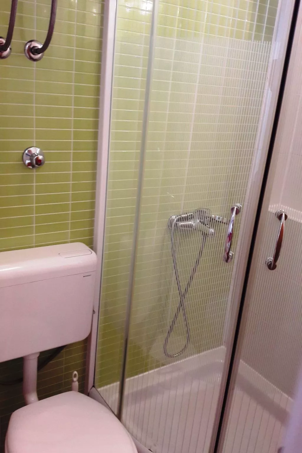 Gemütliches Studio-Apartment mit Blick auf das Biokovo-Gebirge-Binnen