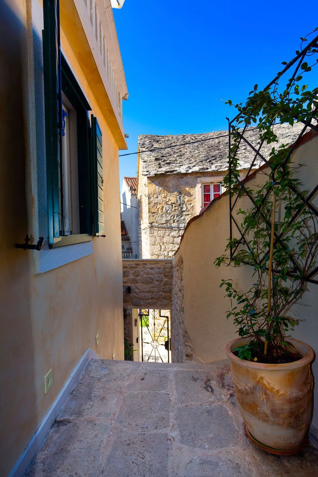 Luxuriöse Villa Kalalarga im Zentrum der Stadt-Image-tags.info