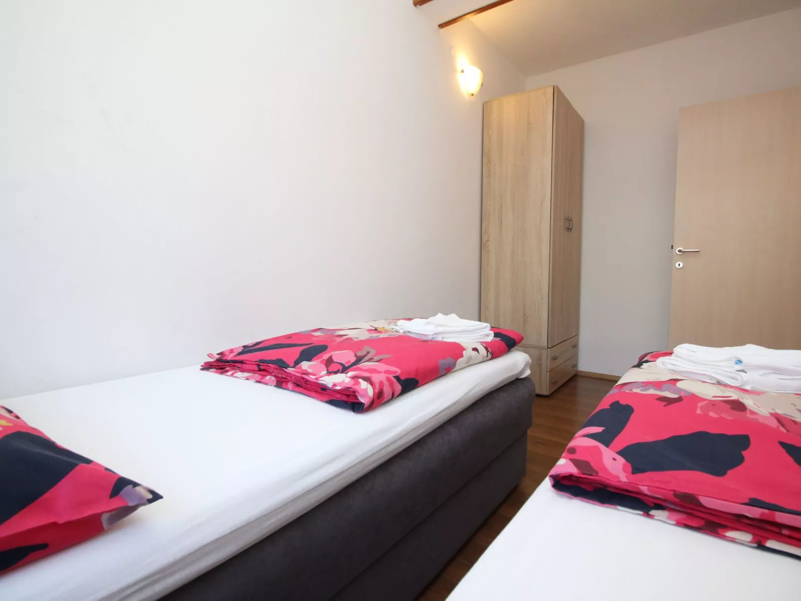 Charmante Wohnung in Baška mit Eigener Terrasse-Binnen