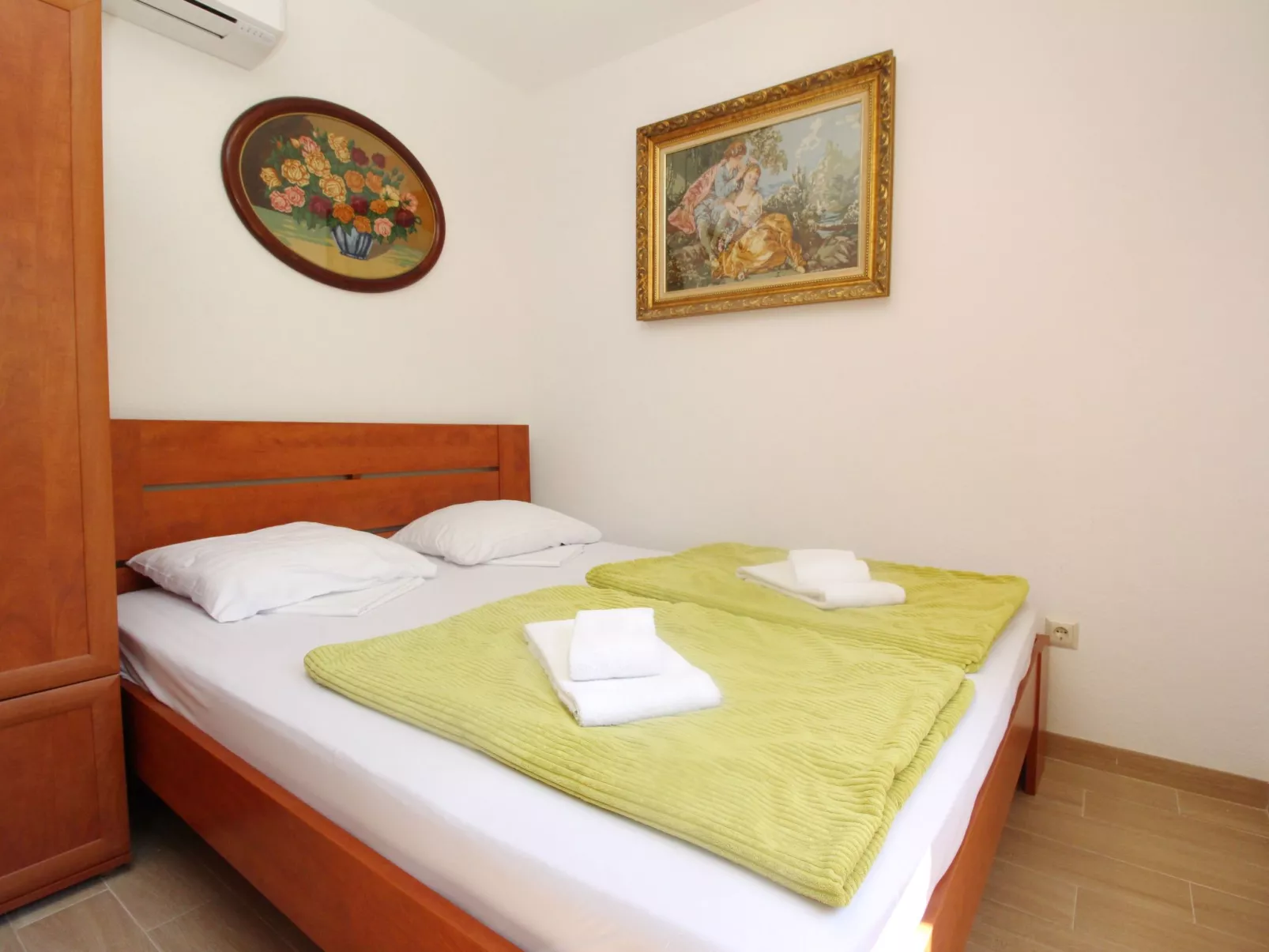 In Baška mit Eigenem Balkon-Binnen