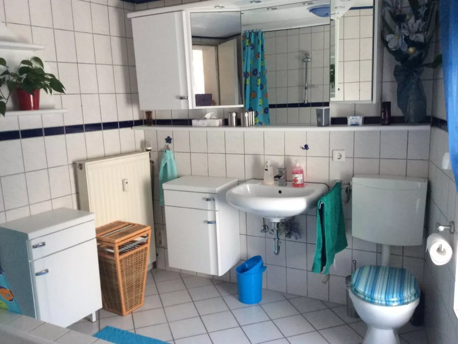 Einzigartige Lage direkt Mosel und Radweg.-Image-tags.info