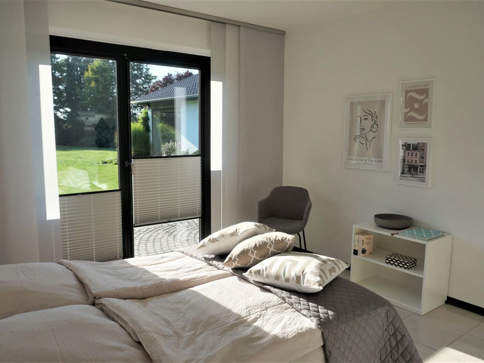 Großzügiges Haus mit traumhafter Gartenanlage-Binnen