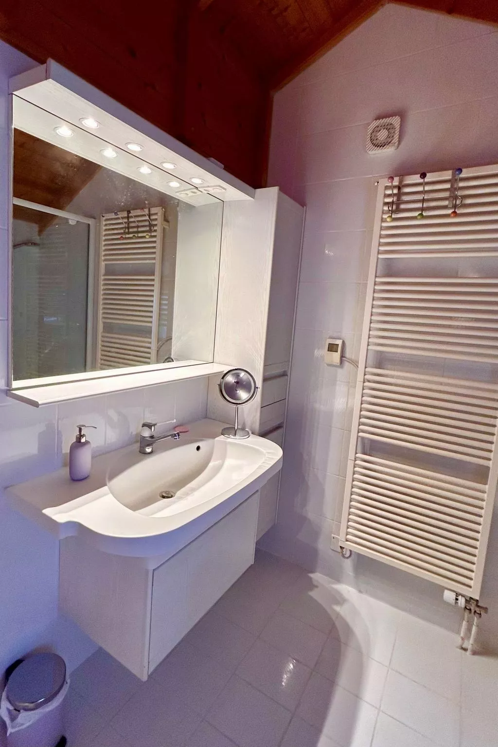 Sonnige Maisonette-Binnen