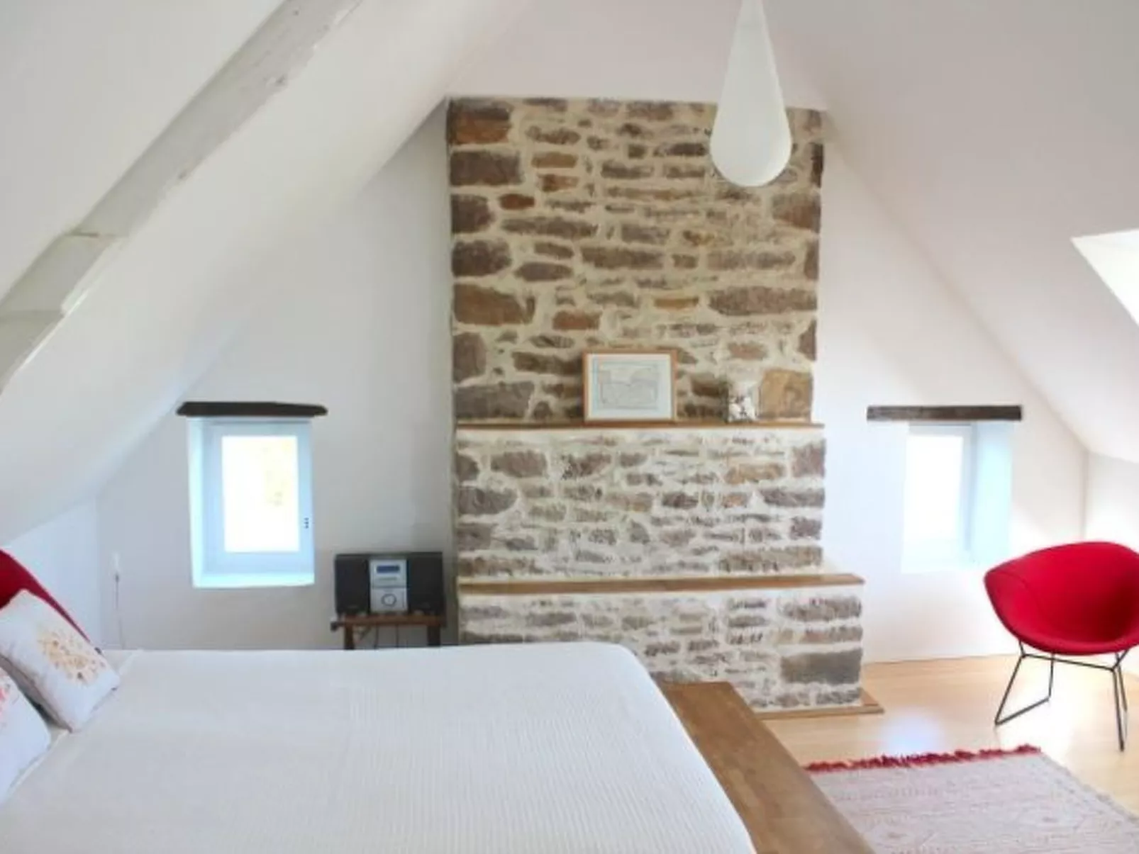 In Sourdeval Les Bois mit Garten-Binnen