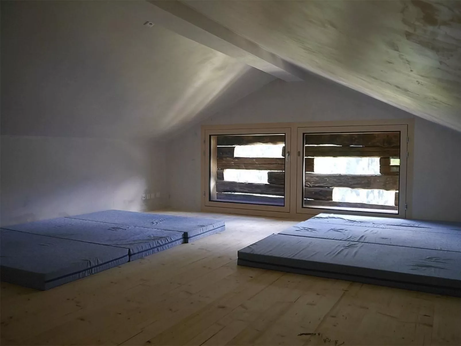 Mayen an Joseph-Image-tags.info