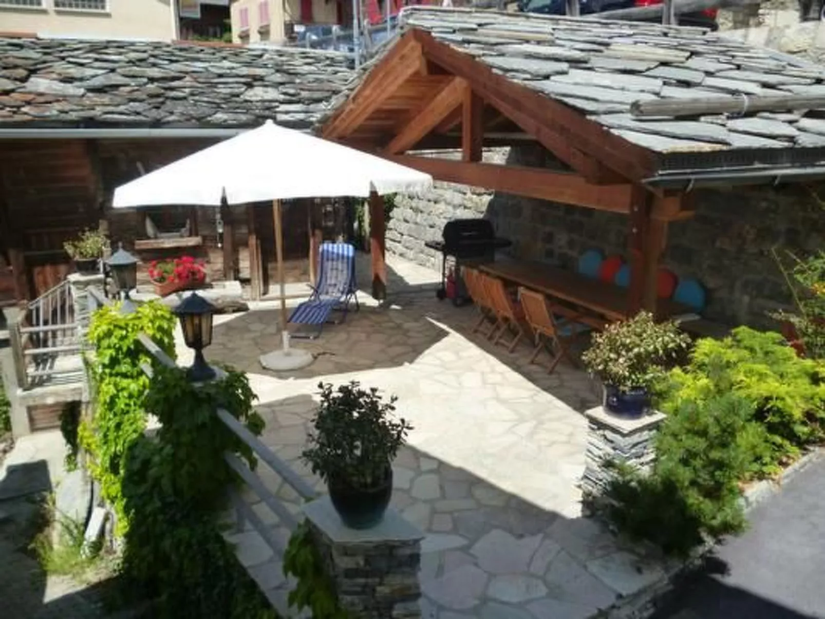 "Sunny duplex" mit Sauna - Buiten