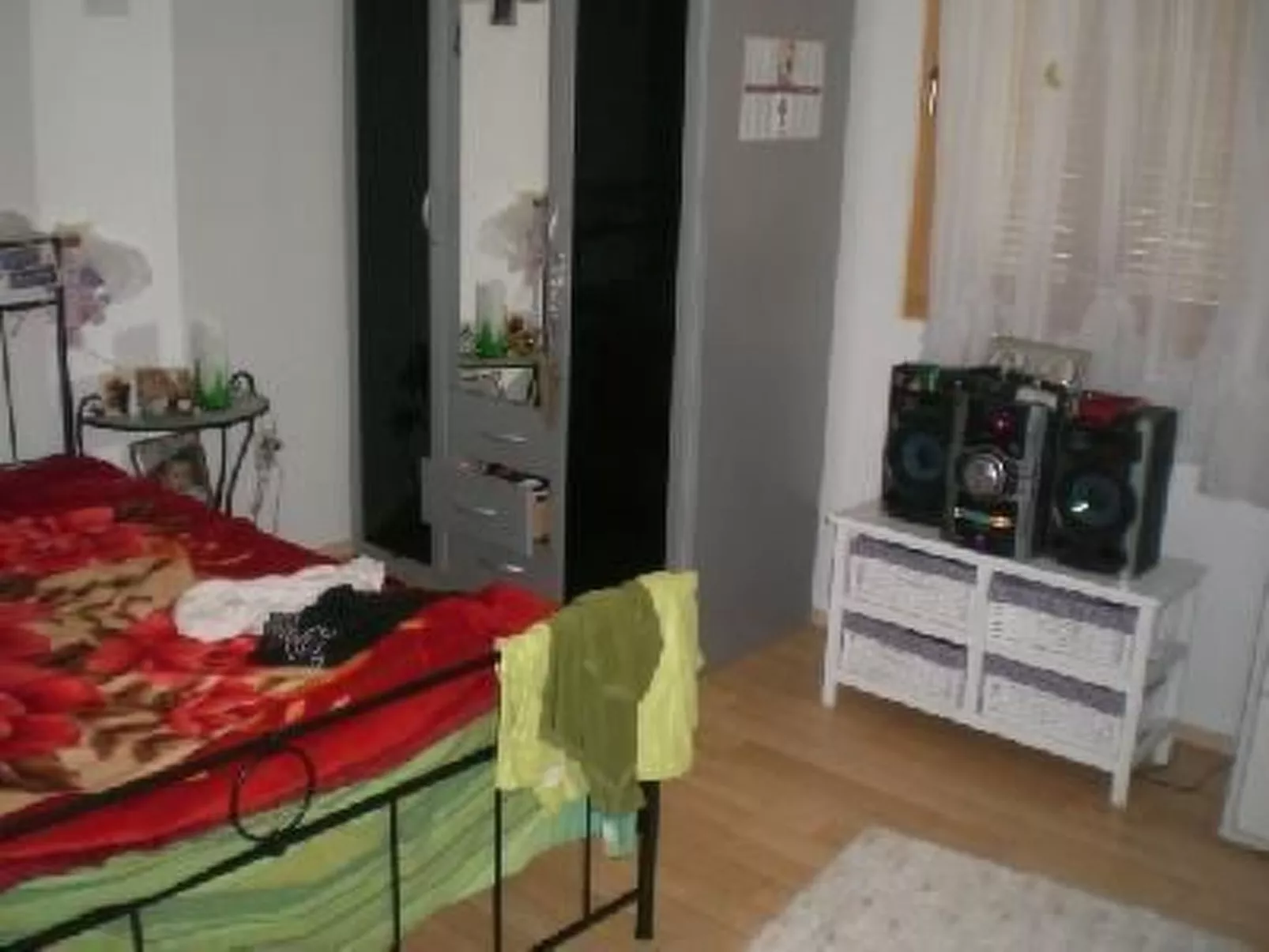 "Tutuila" mit Blick auf das Wasser-Image-tags.info