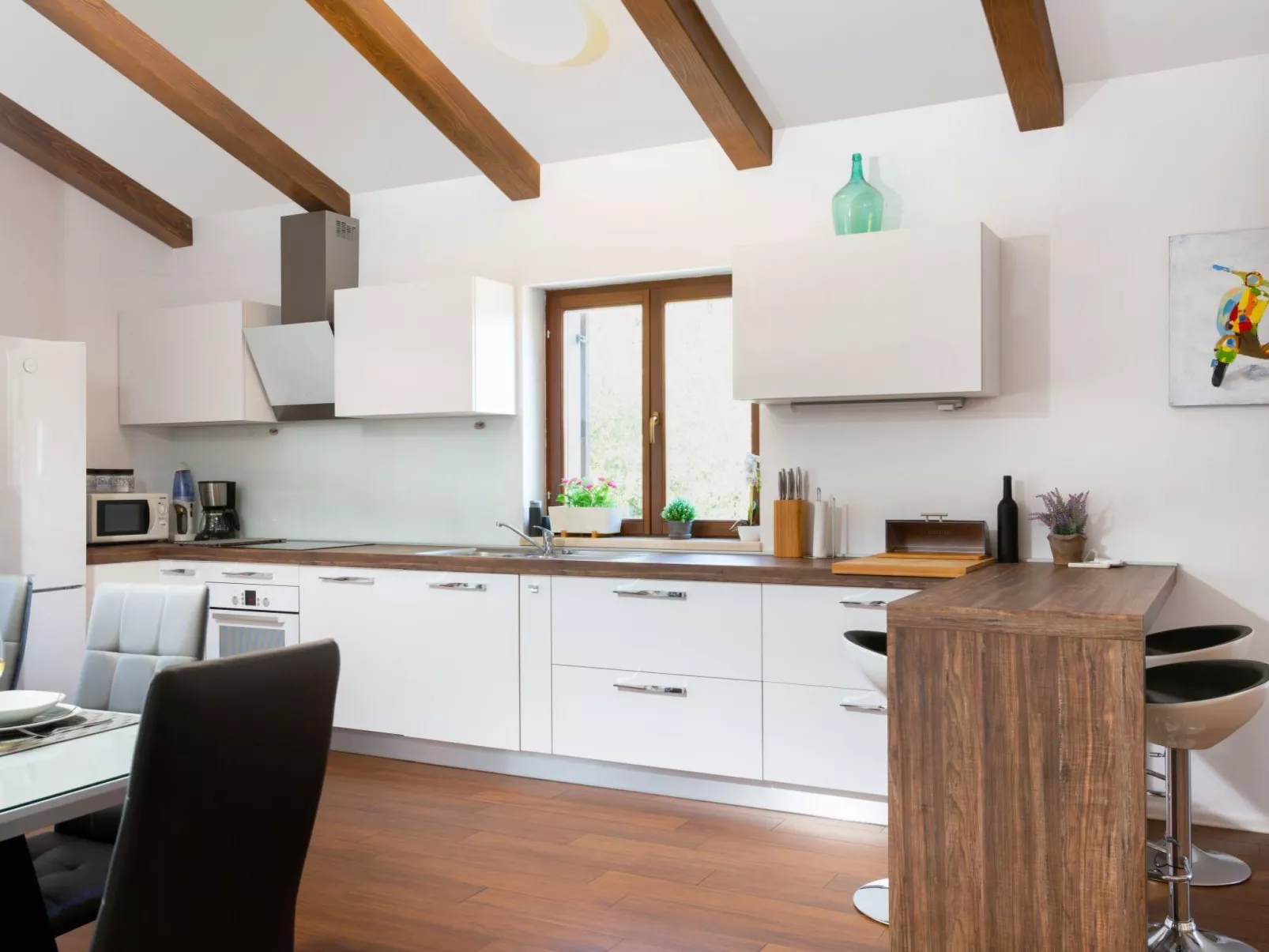 In Kavran mit Privatem Pool-Binnen