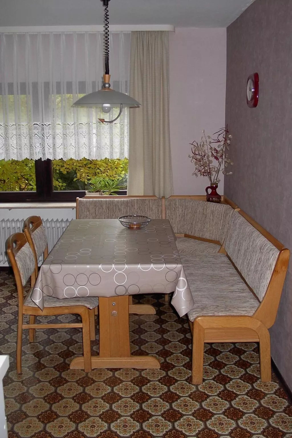 Große Ferienwohnung in Sinbronn mit Garten-Binnen