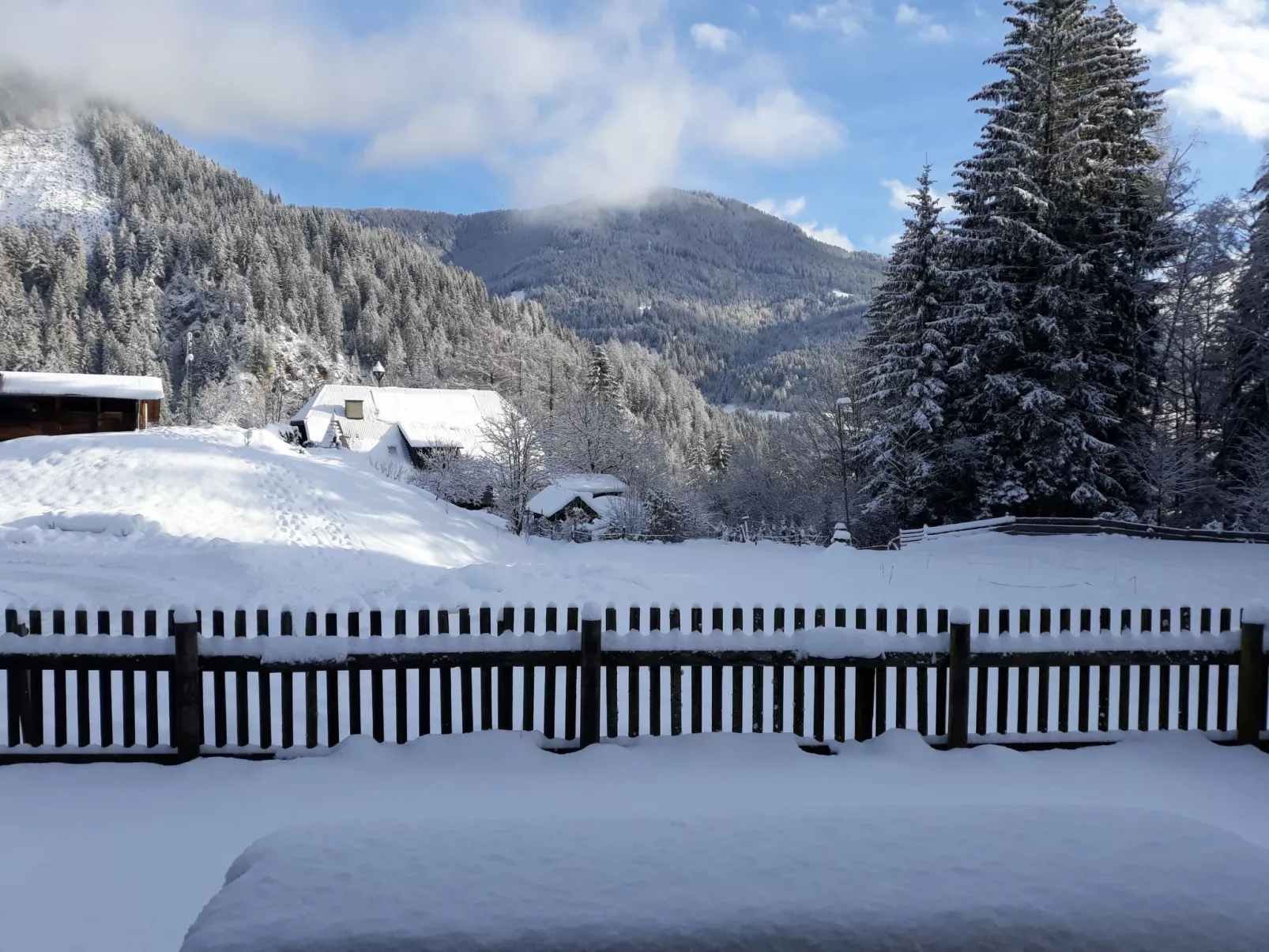 Umundumhütte-Image-tags.info