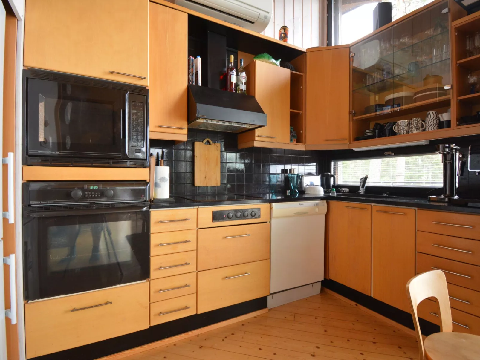 Villa Lakeside-Image-tags.info