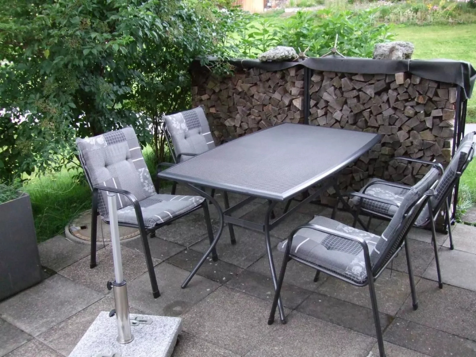 Ballmoos Ferienwohnung-Buiten