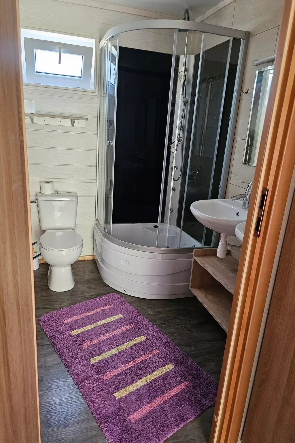 Ganzjährig bewohnbares Ferienhaus - rot-Binnen