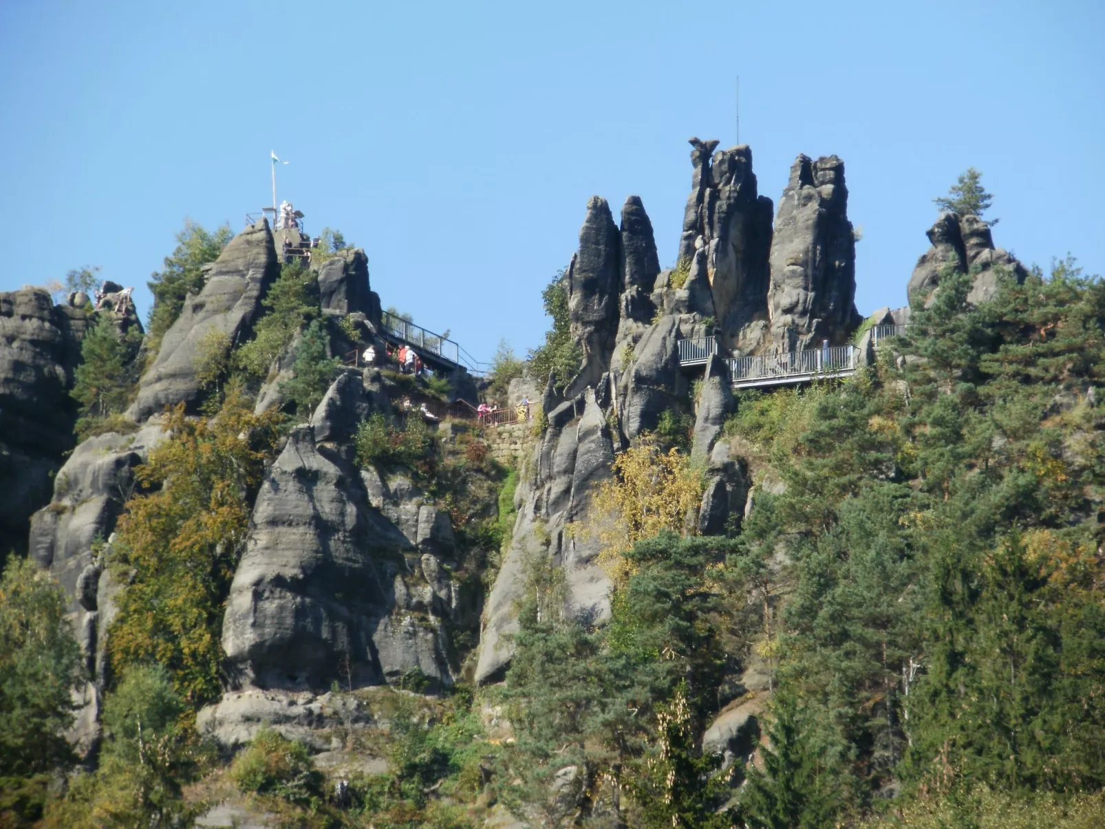 Studio-Appartement mit Bergblick-Buiten