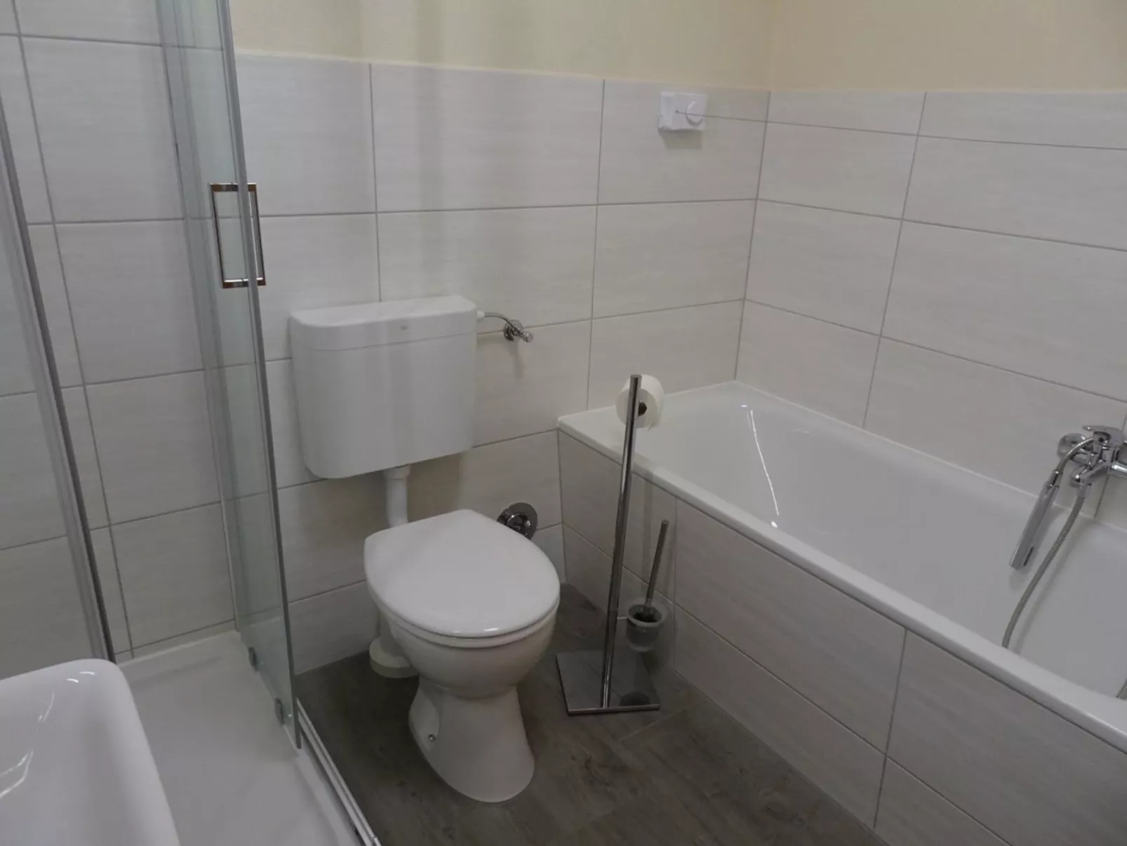 Wohnung in Heeselicht mit Grill und Terrasse-Image-tags.info