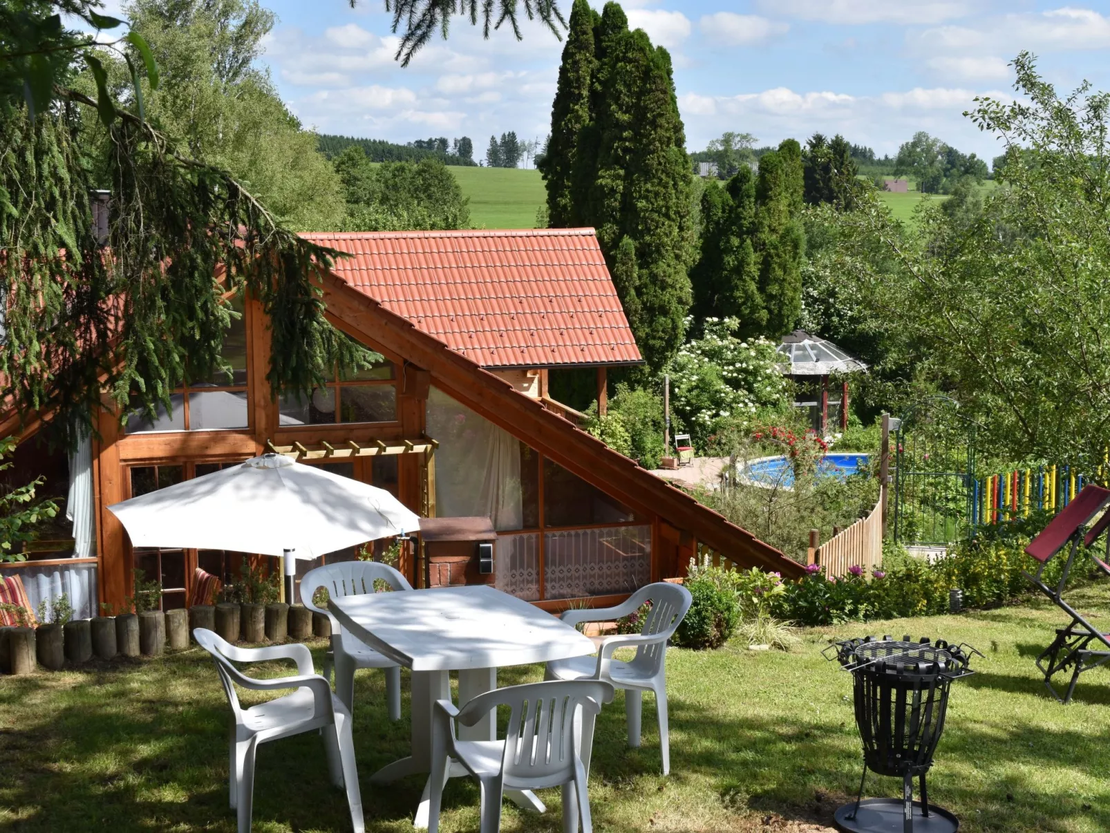 "Haus in der Einöde"-Buiten