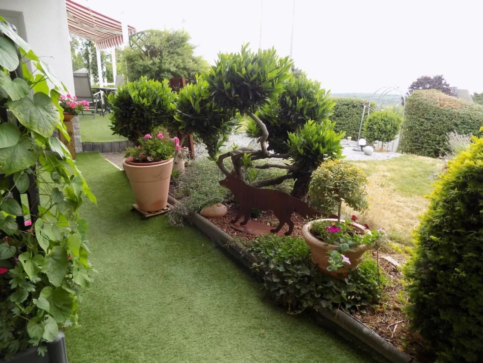 Appartement mit Terrasse, Garten und Grill-Buiten