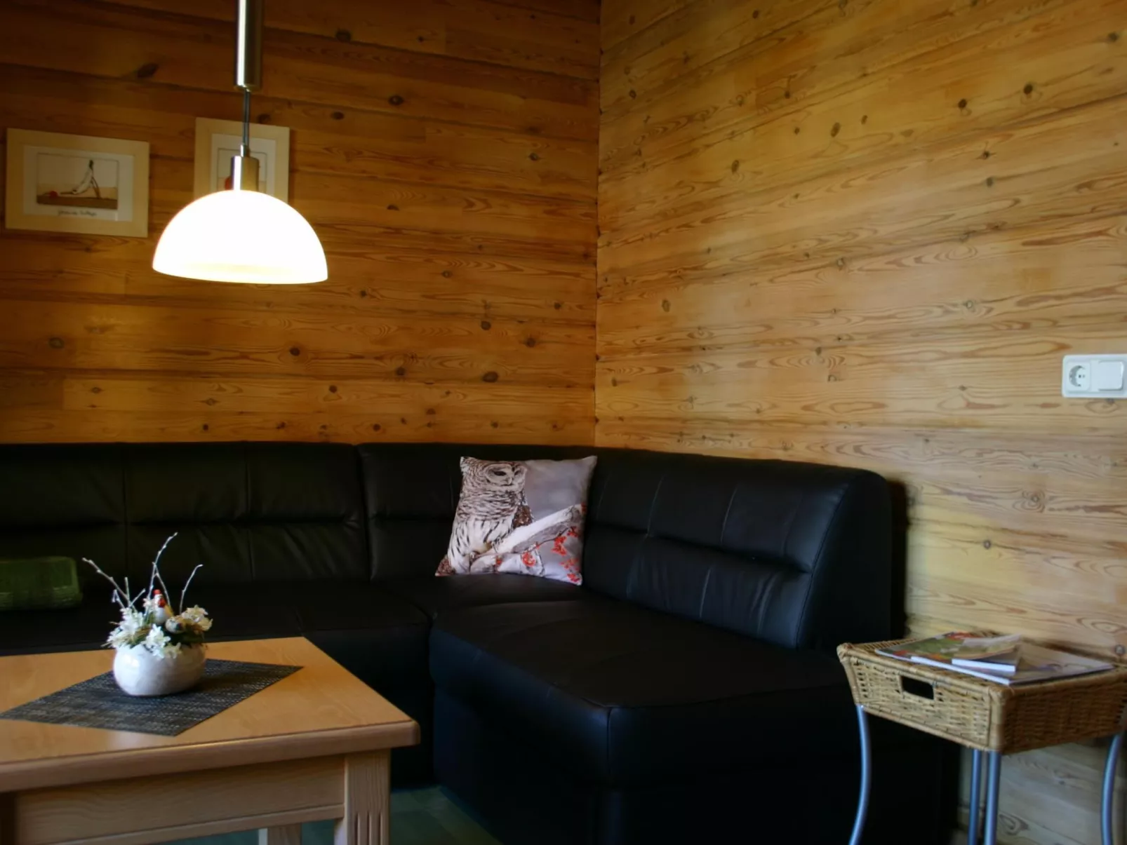 Gemütliches Blockhaus in Waldrandlage mit Sauna-Binnen