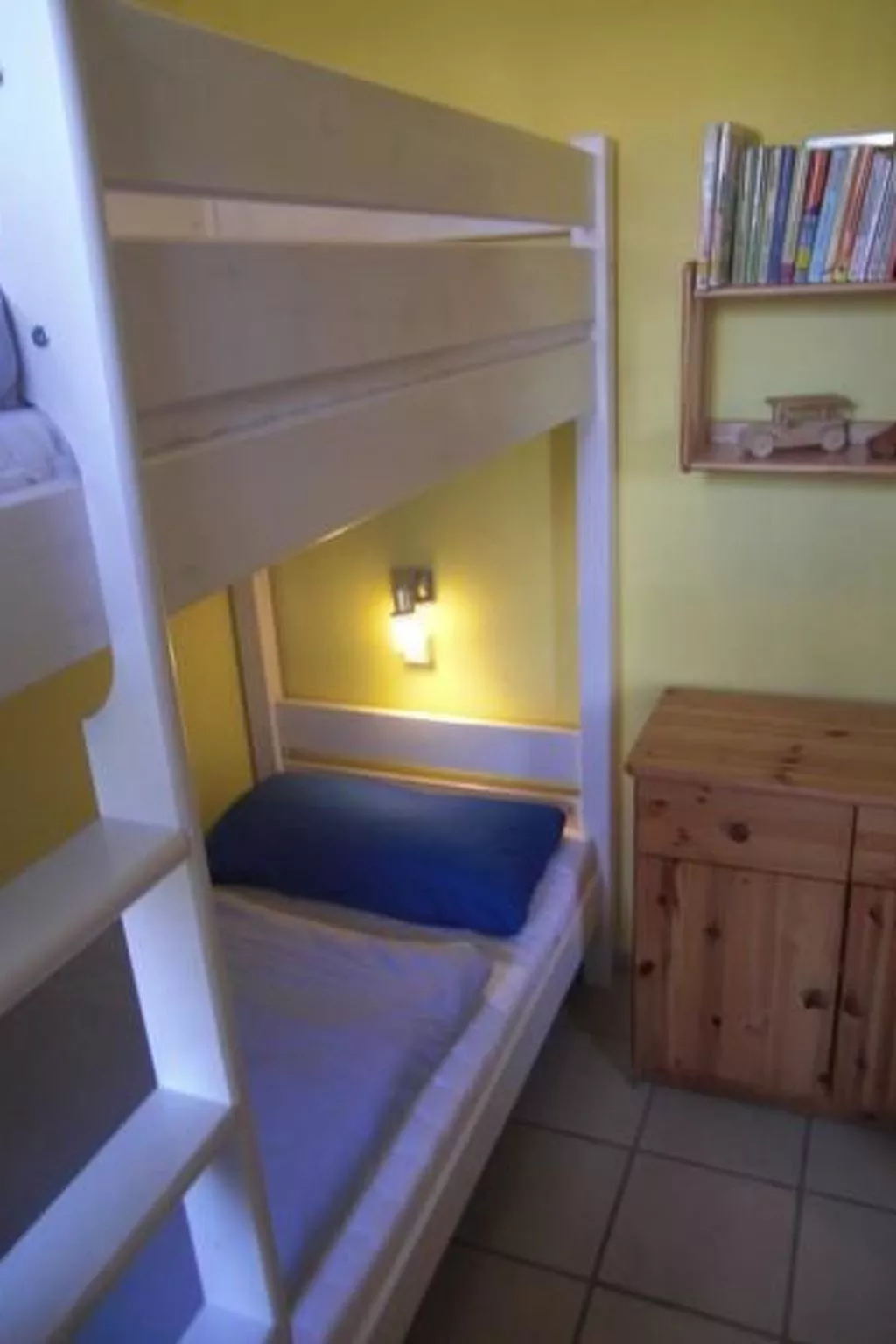 Sonnige Ferienwohnung mit großem Garten-Image-tags.info