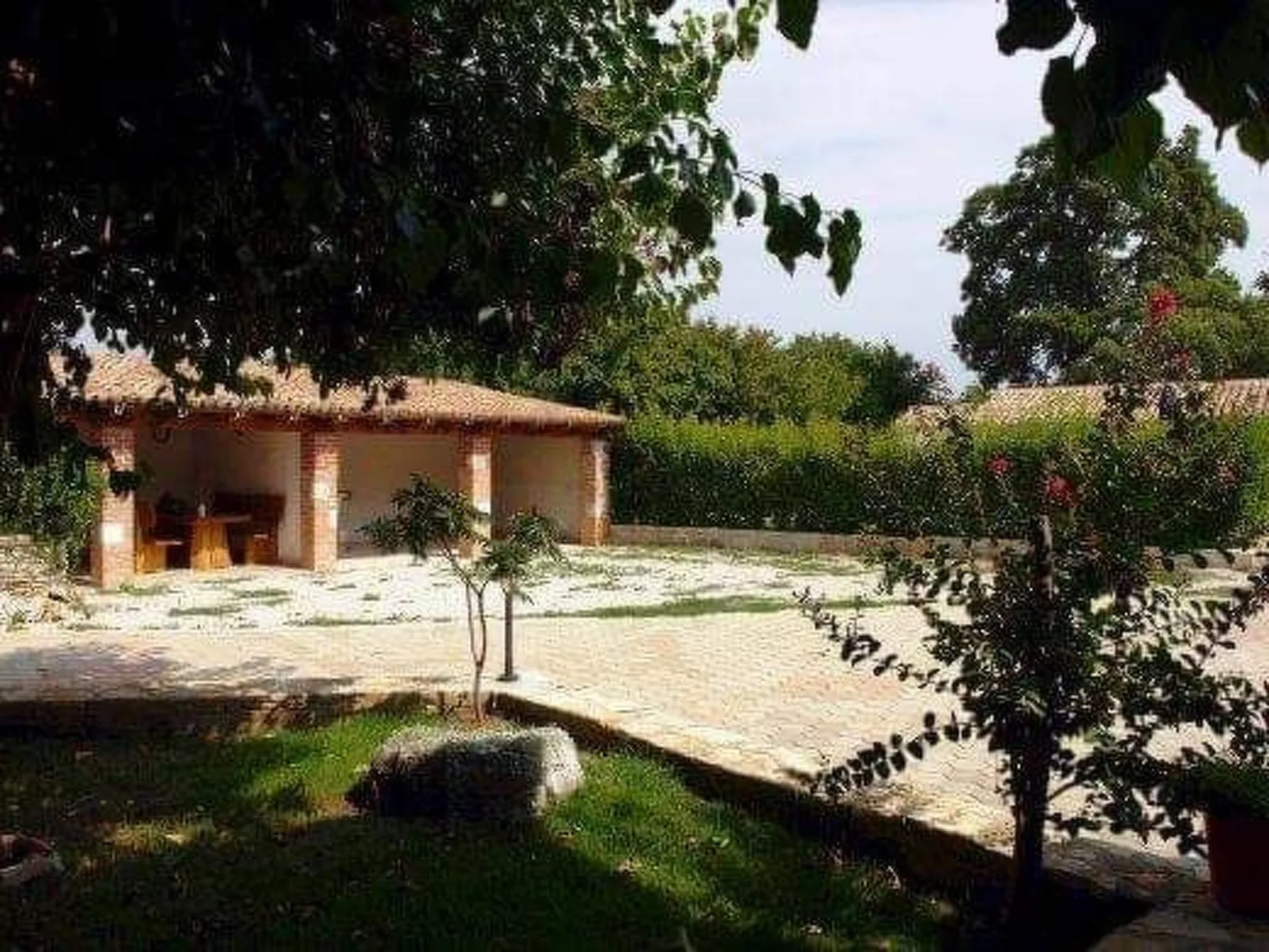 In Radići mit Privatem Pool-Buiten