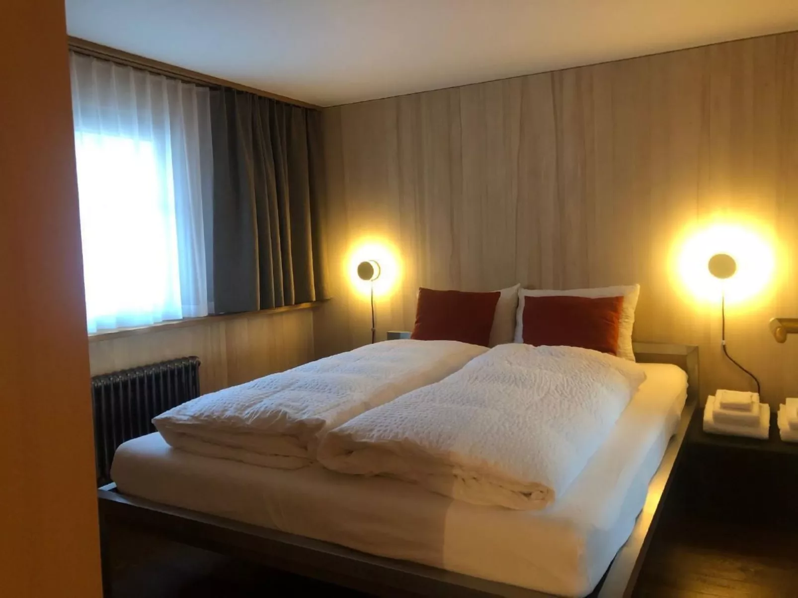 Dorf5, Kronbergblick-Binnen