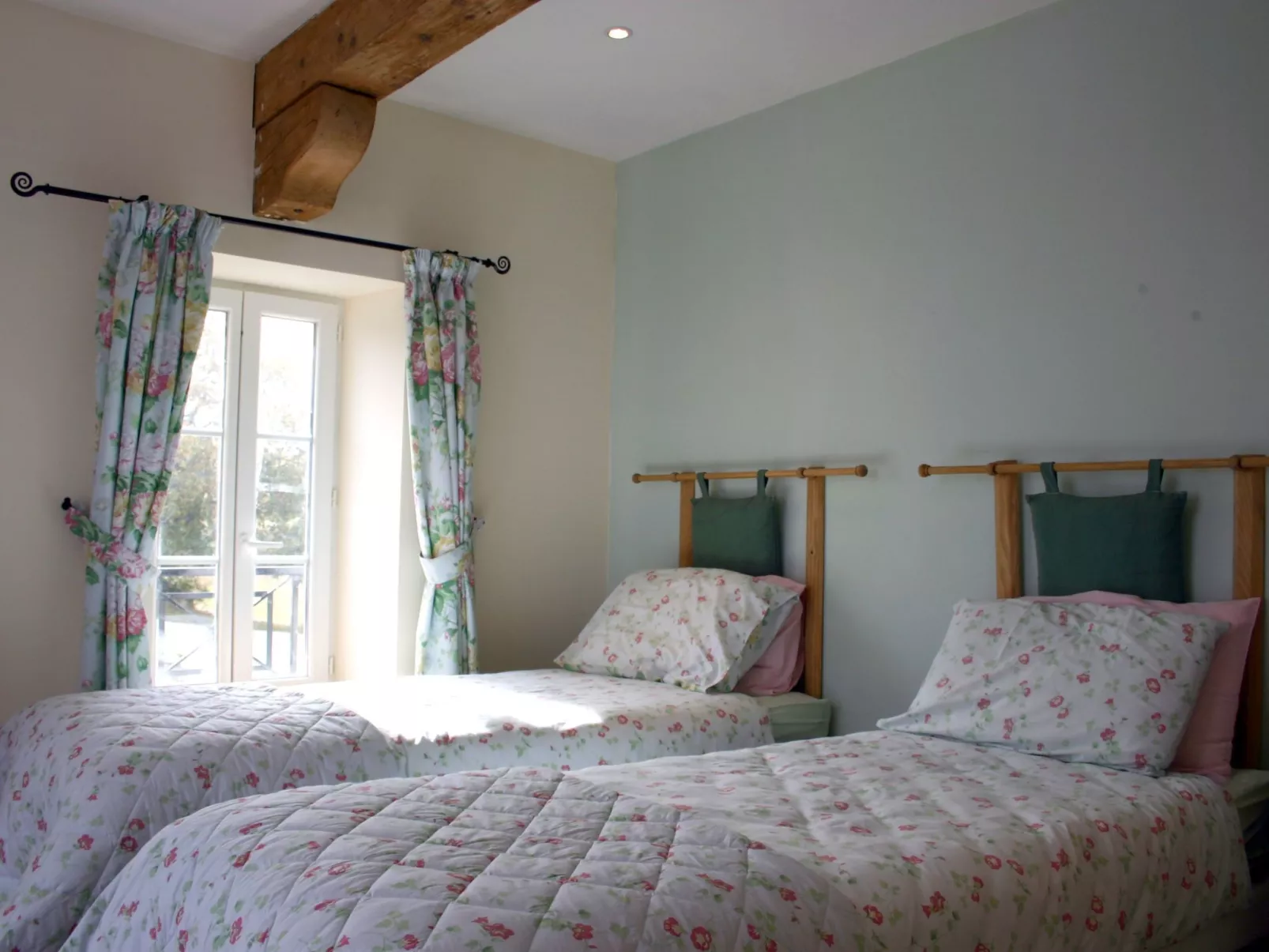 Für 2 Personen und 2 Kinder-Binnen