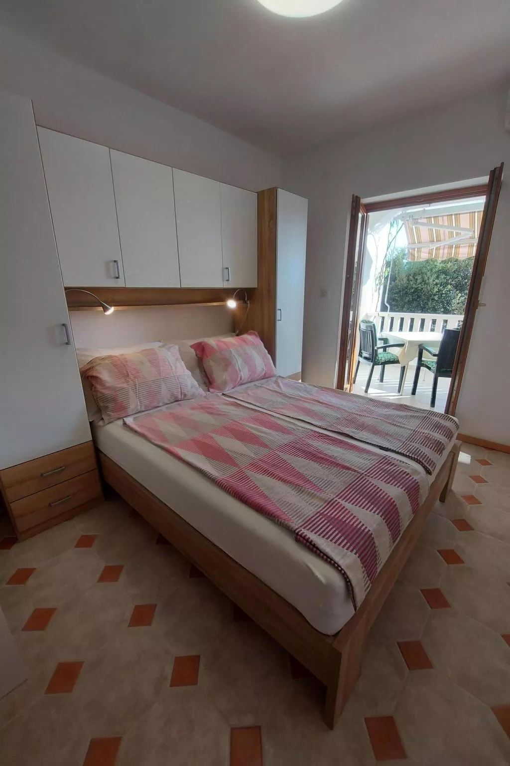 Studio mit Terrasse im ersten Stock des Hauses-Binnen