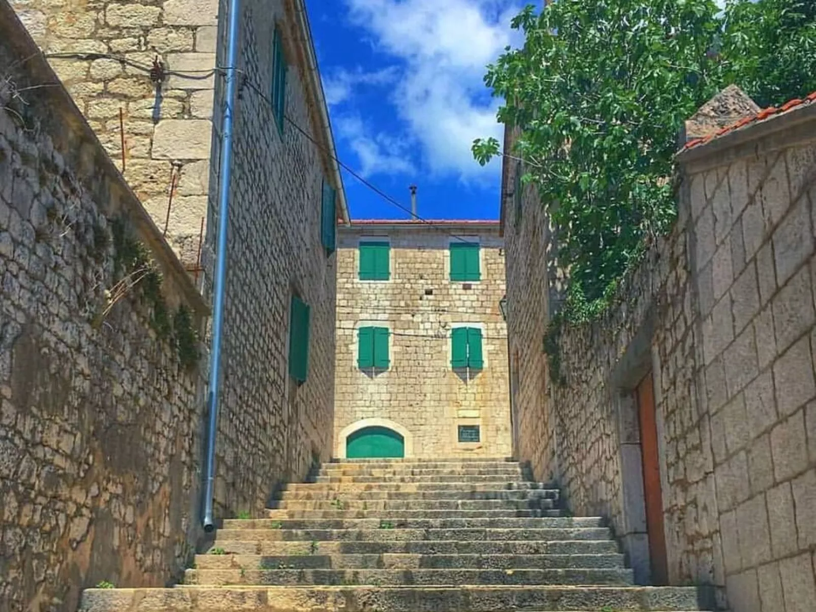 Freistehende Villa Iva Grubine mit Privatpool-Buiten