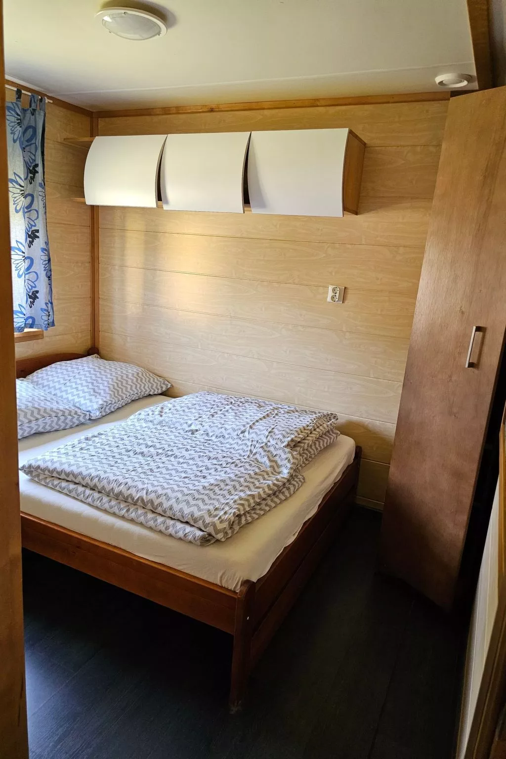 Ganzjahreshäuschen - blau-Binnen