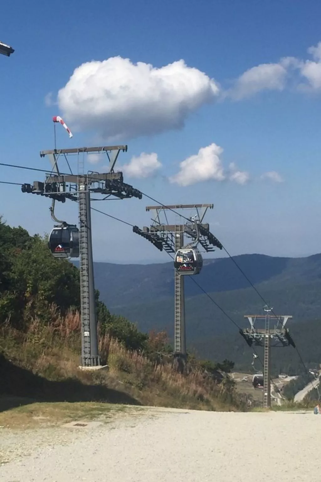 Wohnung mit möblierter Terrasse und Waldblick-Buiten