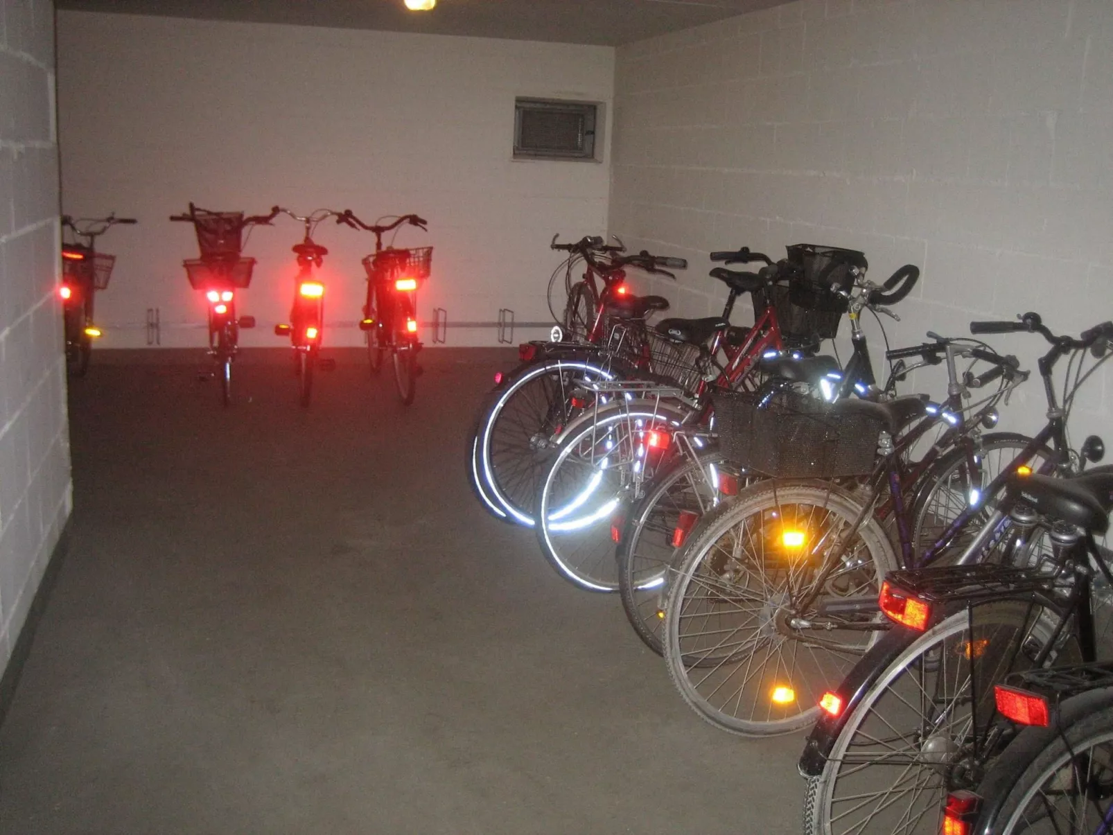 Julchen-Image-tags.info