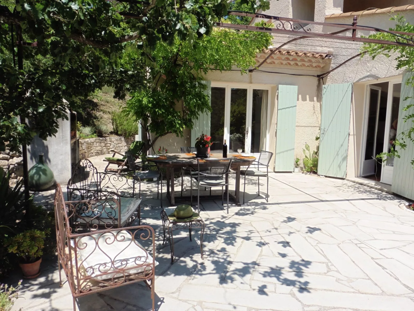 Charmantes Landhaus mit Garten-Image-tags.info