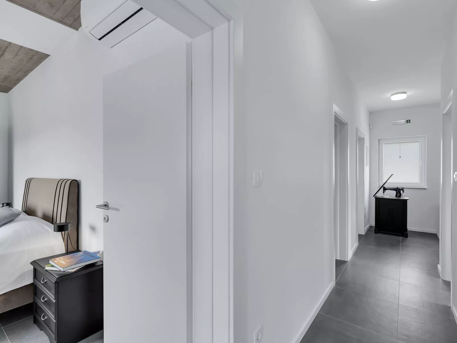 Modernes Ferienhaus in Zaostrog mit Beheiztem Pool-Image-tags.info