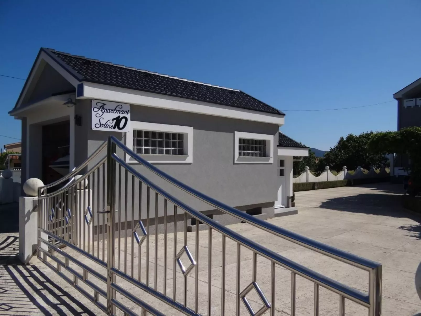 Apartment Sukosan-Buiten