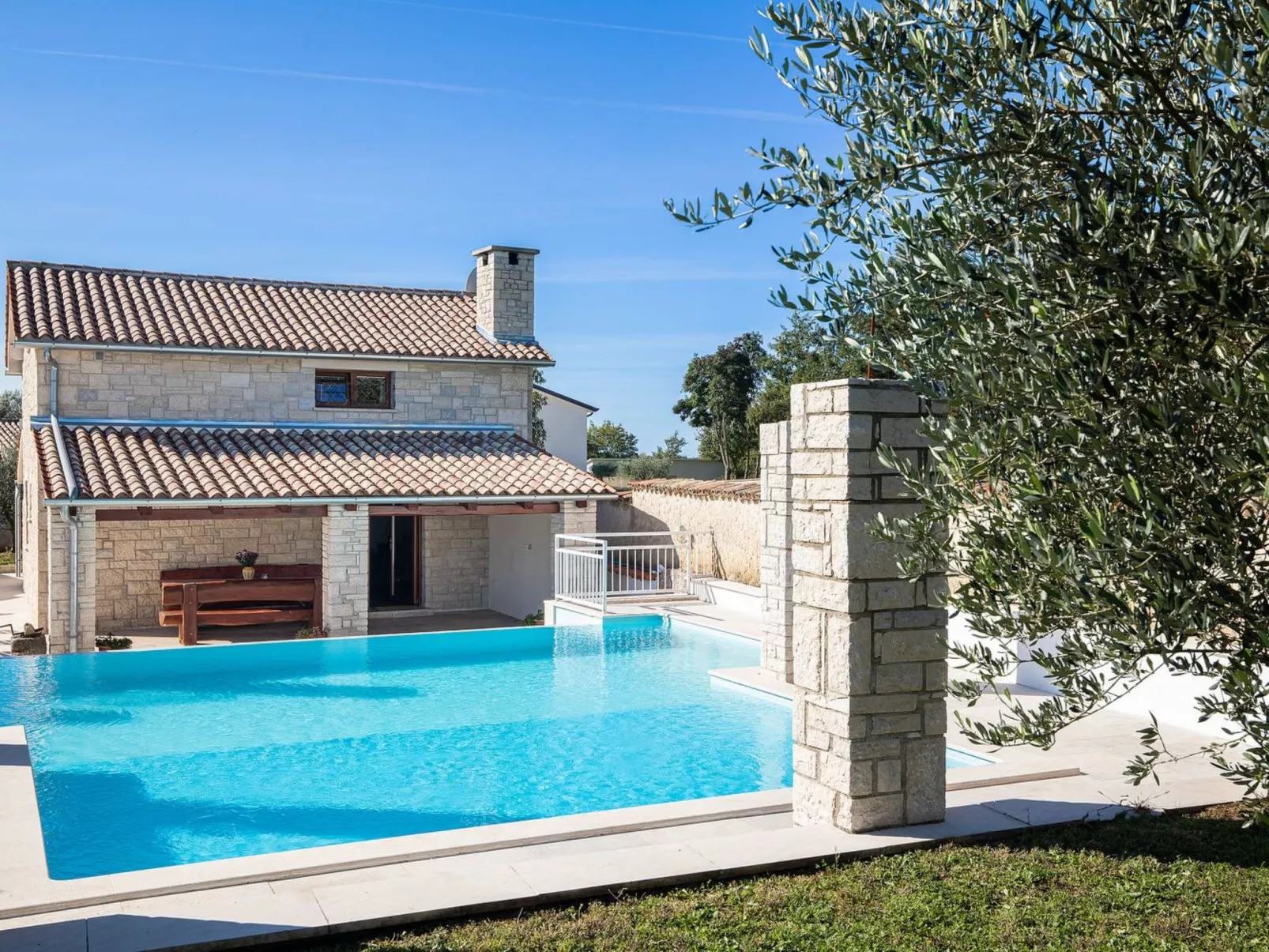 Für 6 Personen und 2 Kinder in Ružići bei Pazin, Istrien (Binnenland von Istrie-Buiten